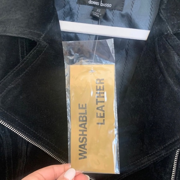 Dennis Basso Leather Jacket - Picture 5 of 9